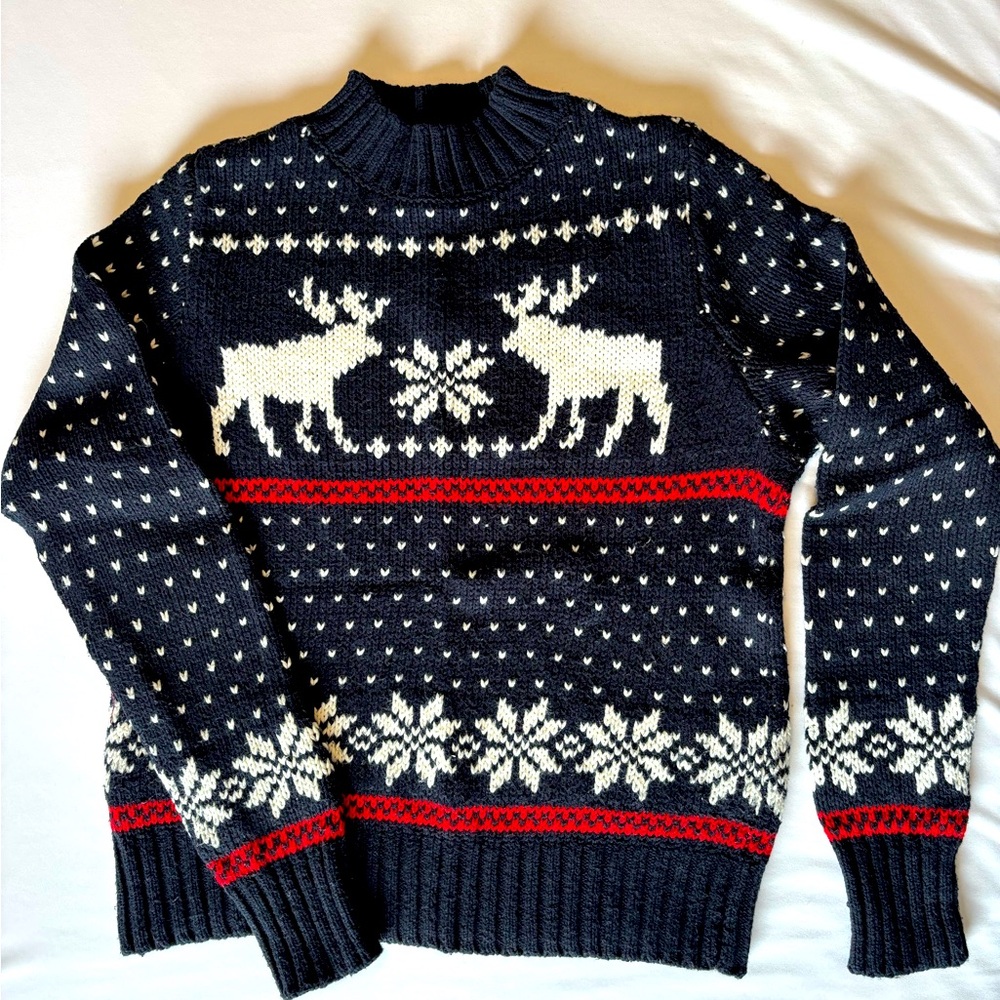 Abercrombie & Fitch Sweater